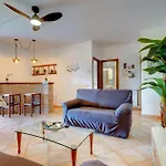 公寓 Sole D'oro House With Panoramic Sea Parking *
